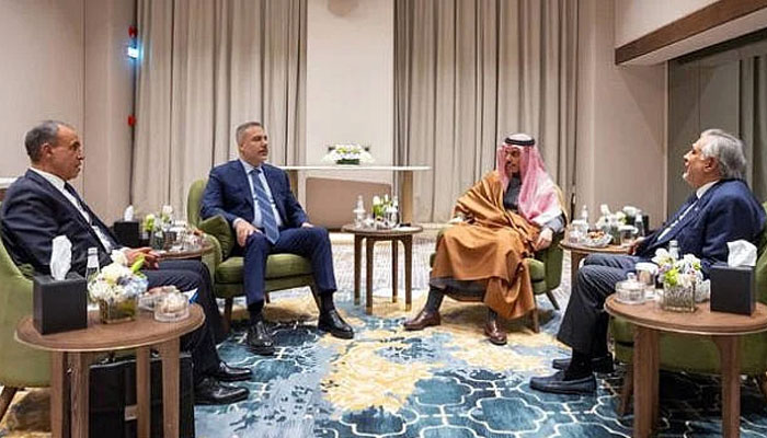 ایران جنگ: سفارتی سرگرمیاں تیز، پاکستان کی میزبانی میں سعودی، ترک اور مصری وزرائےخارجہ کی اہم بیٹھک کل ہوگی