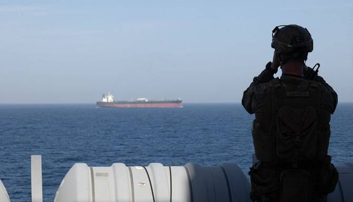 ایرانی جہاز اب ہماری تحویل میں ہے، سینٹکام نے ایرانی جہاز پر حملے کی ویڈیو جاری کردی