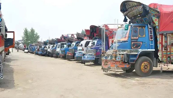 پیٹرولیم مصنوعات کی قیمتوں میں اضافہ، پاکستان گڈز ٹرانسپورٹ الائنس کاکرائے بڑھانےکا اعلان